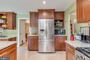 1113 Seagull Ln, Cherry Hill, NJ 08003 - Photo 16