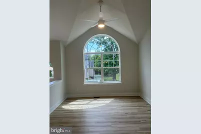 8 Oxford Avenue, Gloucester City, NJ 08030 - Photo 6