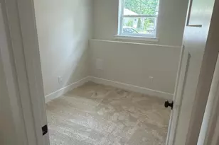8 Oxford Ave, Gloucester City, NJ 08030 - Photo 14