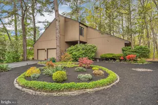 18 Bronwood Dr, Voorhees, NJ 08043 - Photo 2