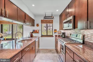 18 Bronwood Dr, Voorhees, NJ 08043 - Photo 8