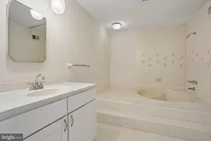 124 Greenvale Rd, Cherry Hill, NJ 08034 - Photo 22