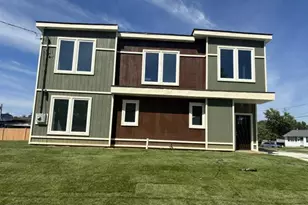 43 E Hodges Ave, Lawnside, NJ 08045 - Photo 1