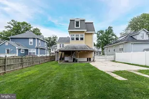 218 Kingston Ave, Barrington, NJ 08007 - Photo 2