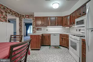 430 Oak Ave, Gloucester Township, NJ 08012 - Photo 10