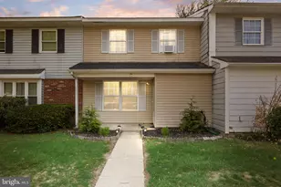 2 Vernon Ct, Sicklerville, NJ 08081 - Photo 1