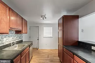 1552 Collings Rd, Camden, NJ 08104 - Photo 12