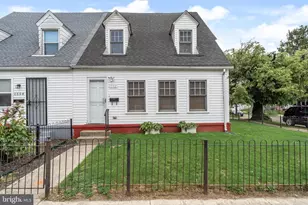 1552 Collings Rd, Camden, NJ 08104 - Photo 1