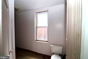573 Line St, Camden, NJ 08103 - Photo 14