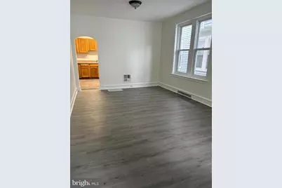 611 Powell Street, Gloucester City, NJ 08030 - Photo 2