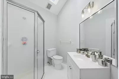 916 Chanticleer, Cherry Hill, NJ 08003 - Photo 32