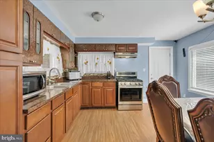 116 N 23rd St, Camden, NJ 08105 - Photo 10
