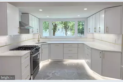 355 Cherry Hill Boulevard, Cherry Hill, NJ 08002 - Photo 2