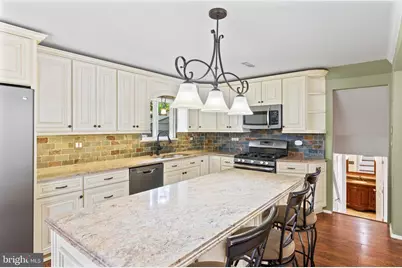 1313 Saint Mark Drive, Gloucester Township, NJ 08029 - Photo 6