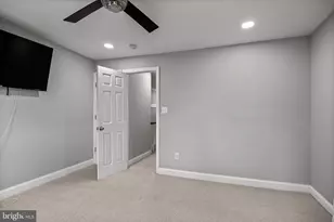 418 Vine St, Camden, NJ 08102 - Photo 16