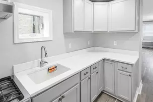 418 Vine St, Camden, NJ 08102 - Photo 10