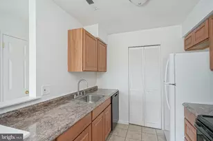 107 Lucas Ln, Voorhees, NJ 08043 - Photo 4