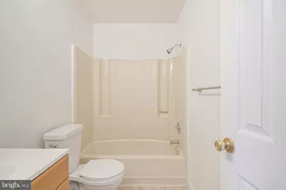107 Lucas Lane, Voorhees, NJ 08043 - Photo 14