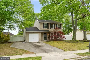 156 St Moritz, Sicklerville, NJ 08081 - Photo 2