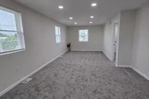 102 E Clements Bridge Rd, Runnemede, NJ 08078 - Photo 4