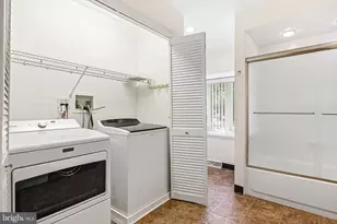 1025 Owl Ln, Cherry Hill, NJ 08003 - Photo 40