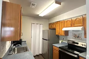 201 Lucas Ln, Voorhees, NJ 08043 - Photo 8