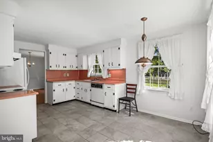 104 Nantucket Dr, Cherry Hill, NJ 08034 - Photo 14
