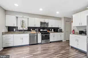 13 Muirfield Dr, Sicklerville, NJ 08081 - Photo 14