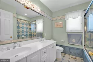1605 Crown Point Ln, Cherry Hill, NJ 08003 - Photo 18