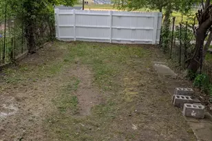 2512 Morgan Blvd, Camden, NJ 08104 - Photo 12