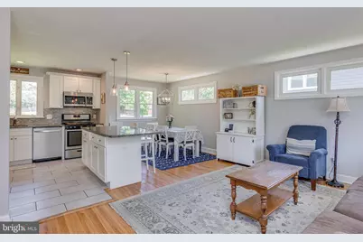 112 N Valleybrook Road, Cherry Hill, NJ 08034 - Photo 4