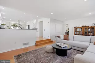 11 Birchwood Park Dr S, Cherry Hill, NJ 08003 - Photo 8