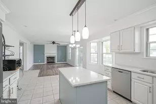 18 Brearly Dr, Sicklerville, NJ 08081 - Photo 6