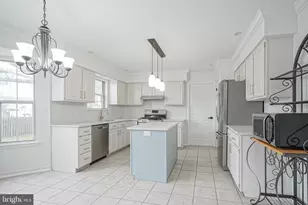 18 Brearly Dr, Sicklerville, NJ 08081 - Photo 12