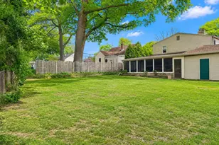 605 Maple Ave, Audubon, NJ 08106 - Photo 2