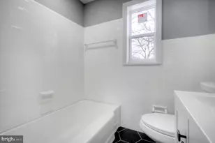 1327 Jackson St, Camden, NJ 08104 - Photo 22