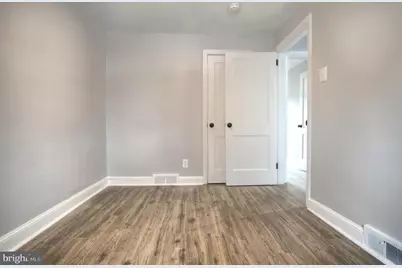 1327 Jackson Street, Camden, NJ 08104 - Photo 28