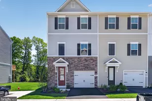 73 Basswood, Berlin, NJ 08009 - Photo 1
