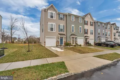 204 Freedom Way, Sicklerville, NJ 08081 - Photo 2