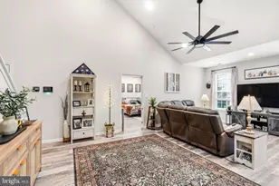 323 Bittlewood Ave, Berlin, NJ 08009 - Photo 16