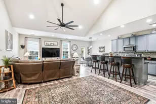 323 Bittlewood Ave, Berlin, NJ 08009 - Photo 10