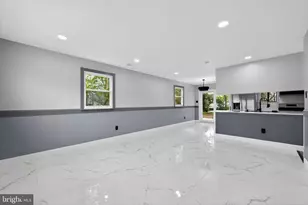 27 Girard Ave, Sicklerville, NJ 08081 - Photo 4