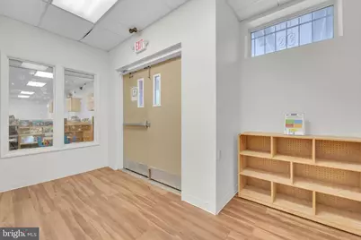 325 Vine Street, Camden, NJ 08102 - Photo 2