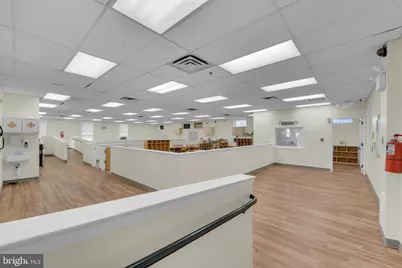 325 Vine Street, Camden, NJ 08102 - Photo 8