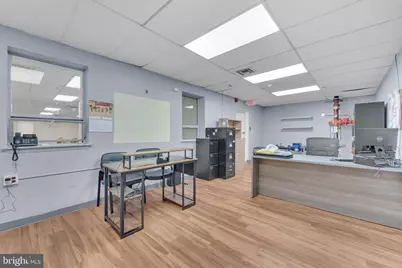 325 Vine Street, Camden, NJ 08102 - Photo 28