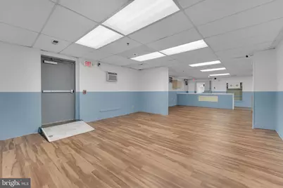 325 Vine Street, Camden, NJ 08102 - Photo 18