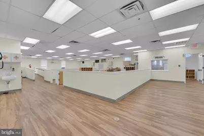 325 Vine Street, Camden, NJ 08102 - Photo 4