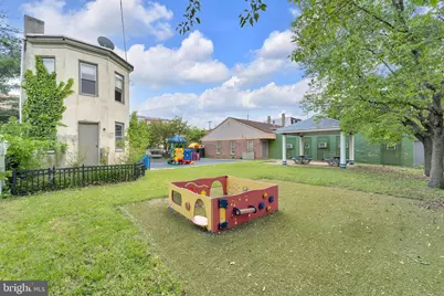325 Vine Street, Camden, NJ 08102 - Photo 42