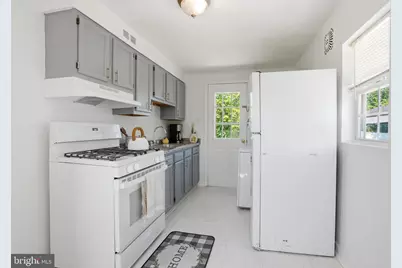 306 Baird Avenue, Mount Ephraim, NJ 08059 - Photo 10