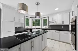 29 Callison Ln, Voorhees, NJ 08043 - Photo 10